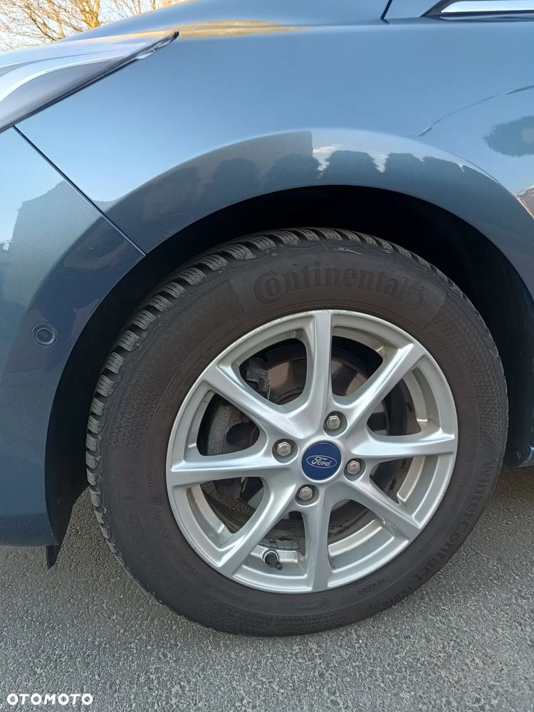 Ford Fiesta 1.0 EcoBoost Hybrid S&S TITANIUM X - 29