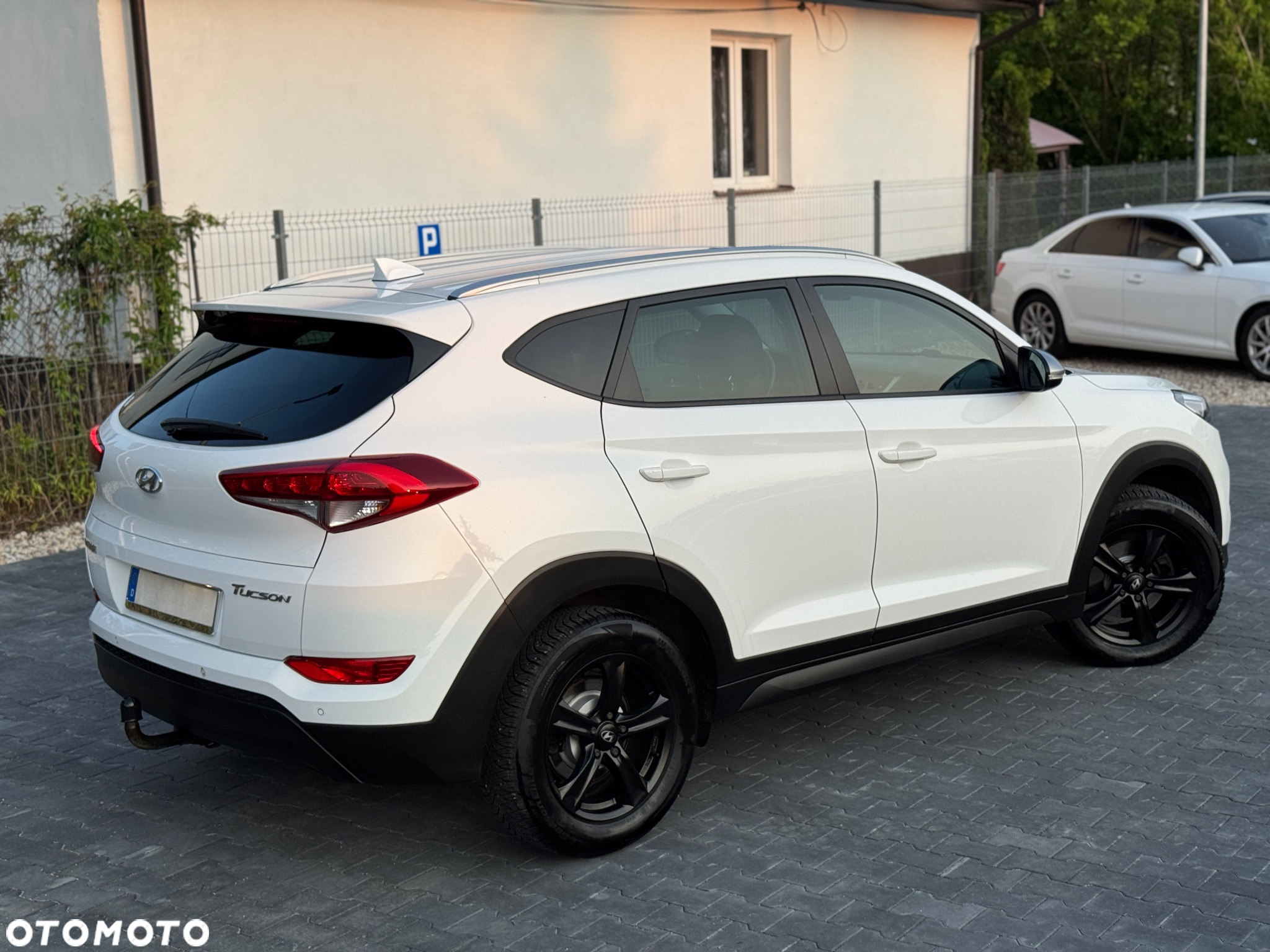 Hyundai Tucson 1.7 CRDI BlueDrive GO Plus 2WD DCT - 16