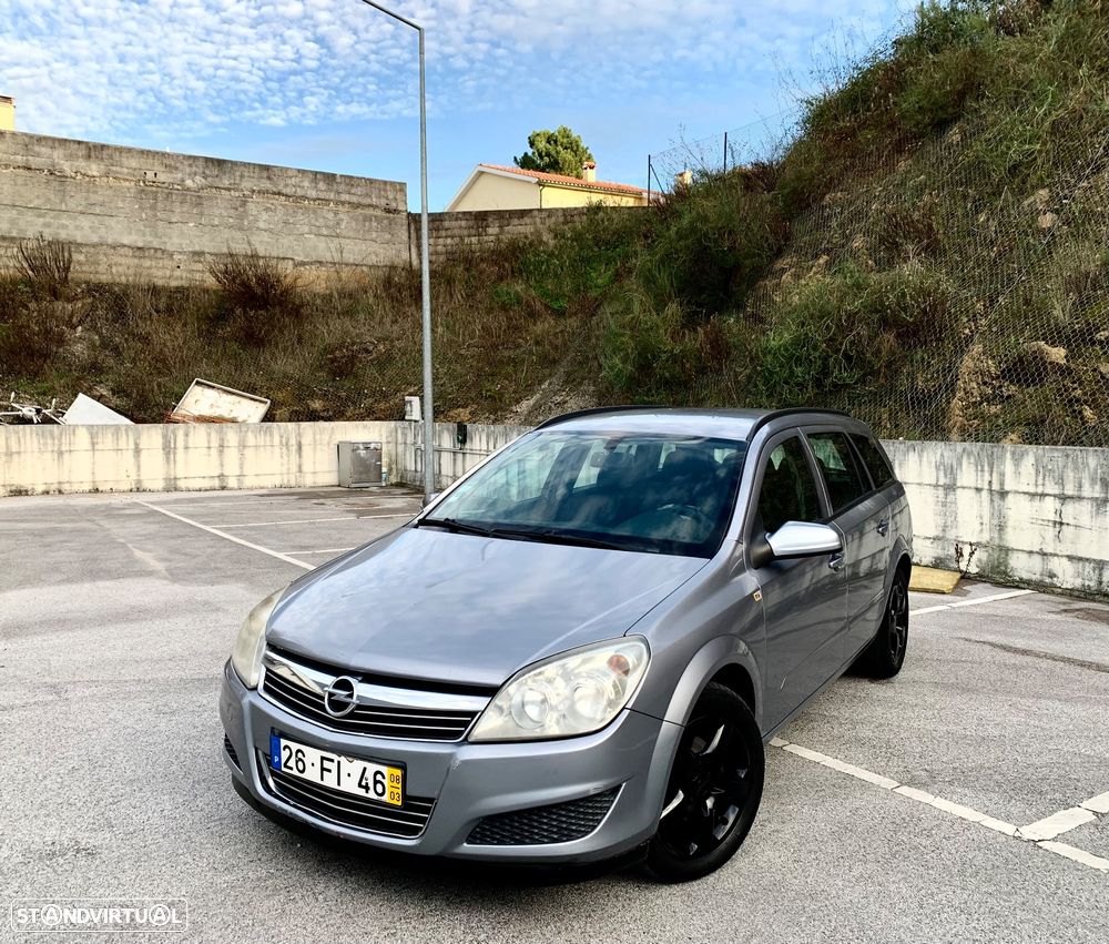 Opel Astra 1.3 CDTi Enjoy EcoFLEX - 2