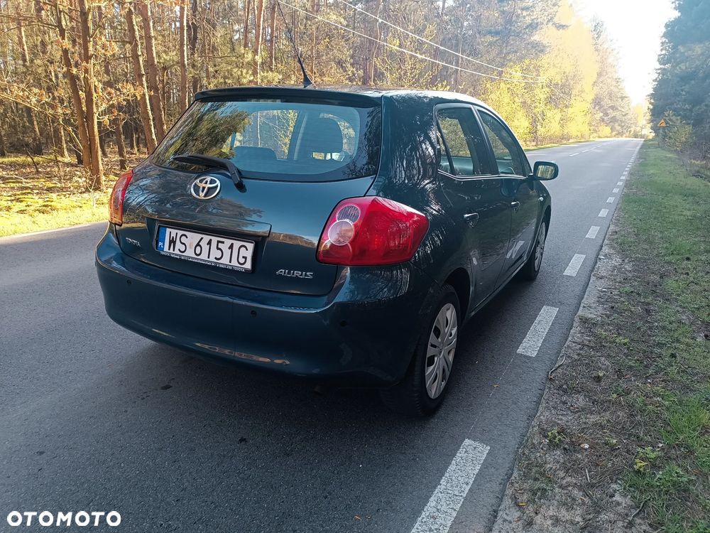 Toyota Auris 1.4 VVT-i Sol - 6