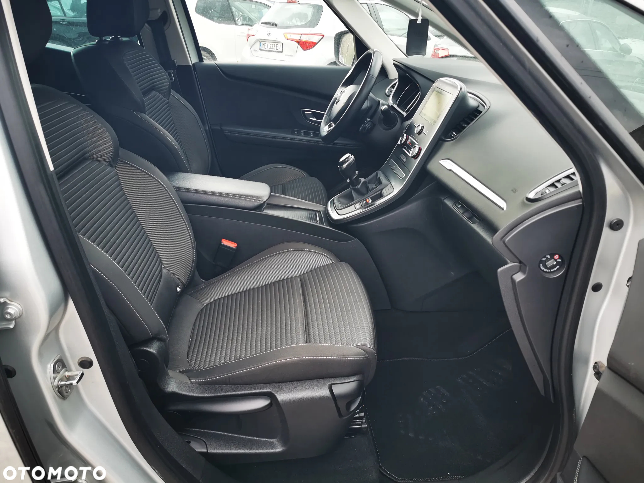 Renault Scenic 1.7 Blue dCi Zen - 13