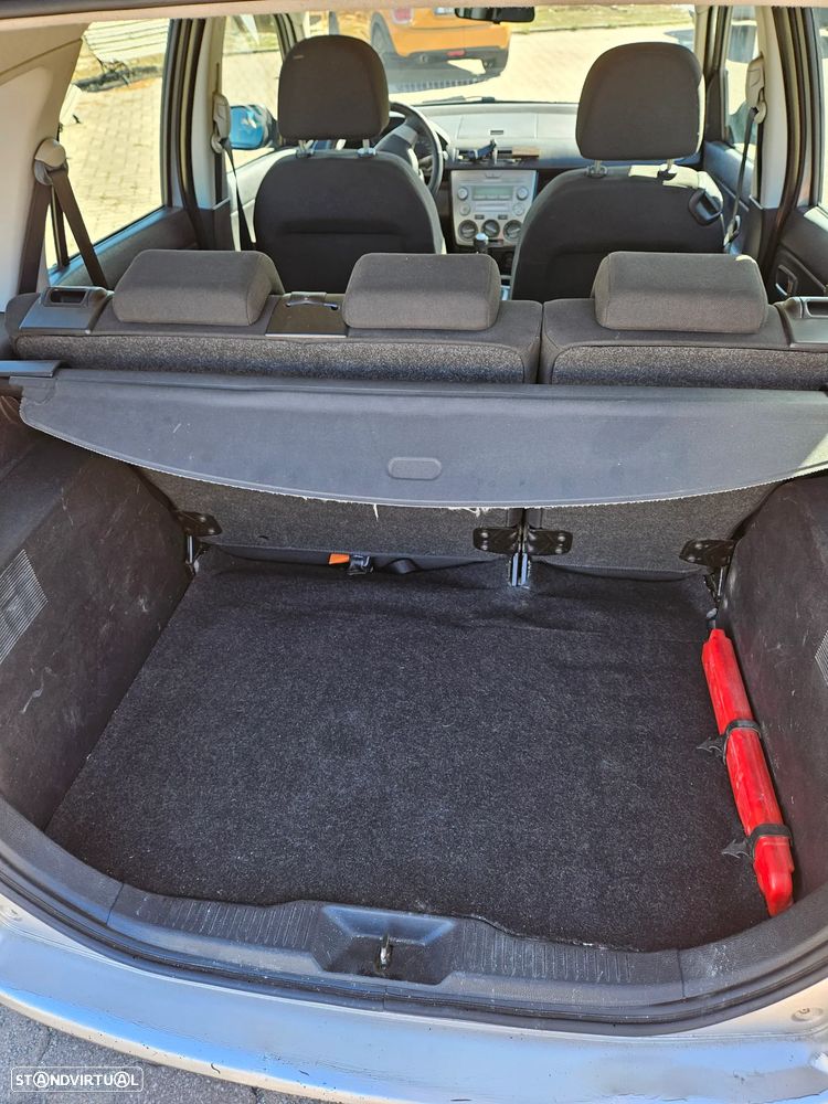 Mazda 2 - 17