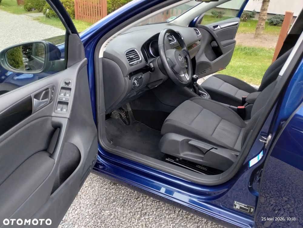 Volkswagen Golf 1.6 Comfortline - 20