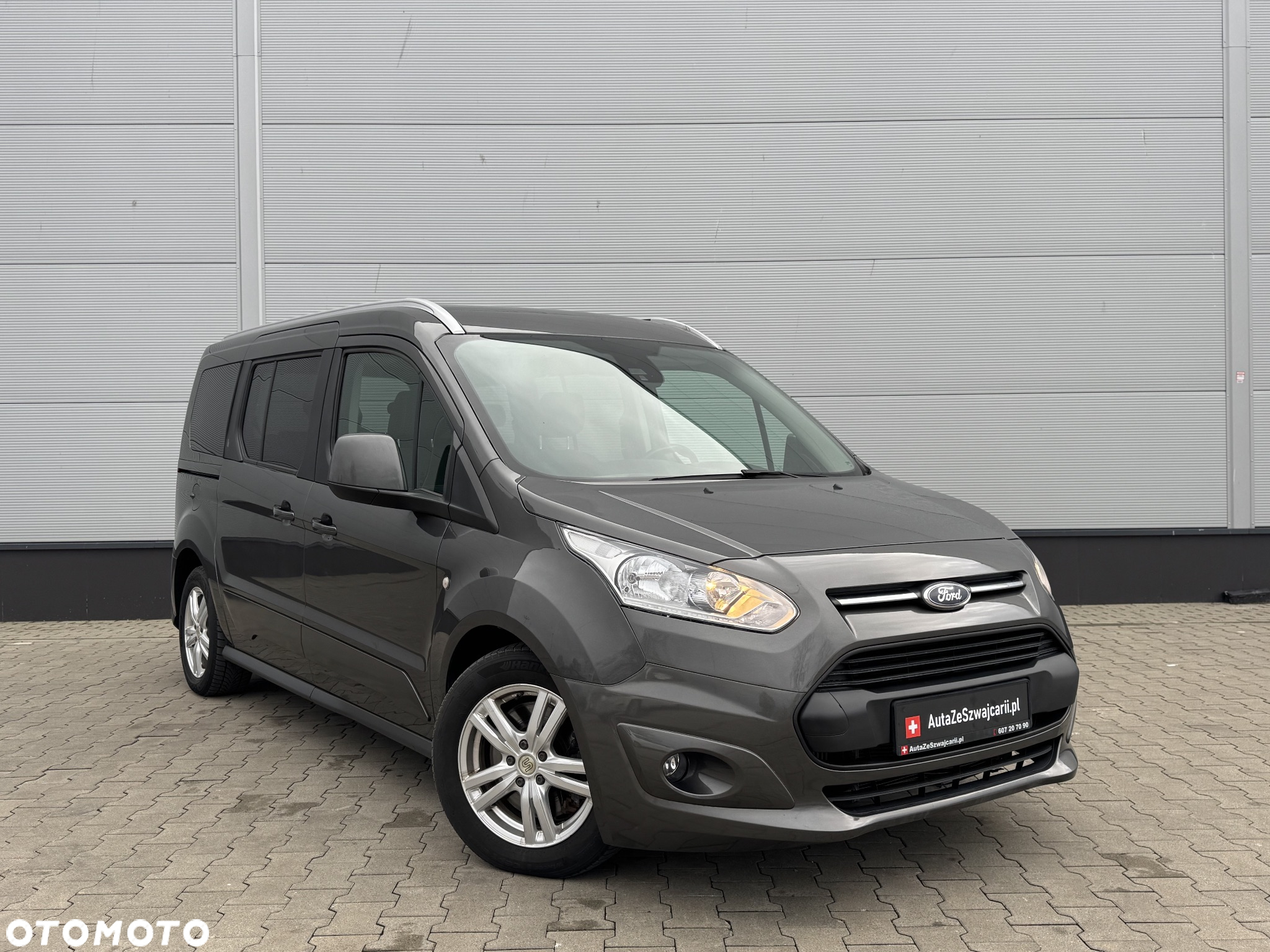 Ford Tourneo Connect Grand 1.5 TDCi Start/Stop Titanium - 2