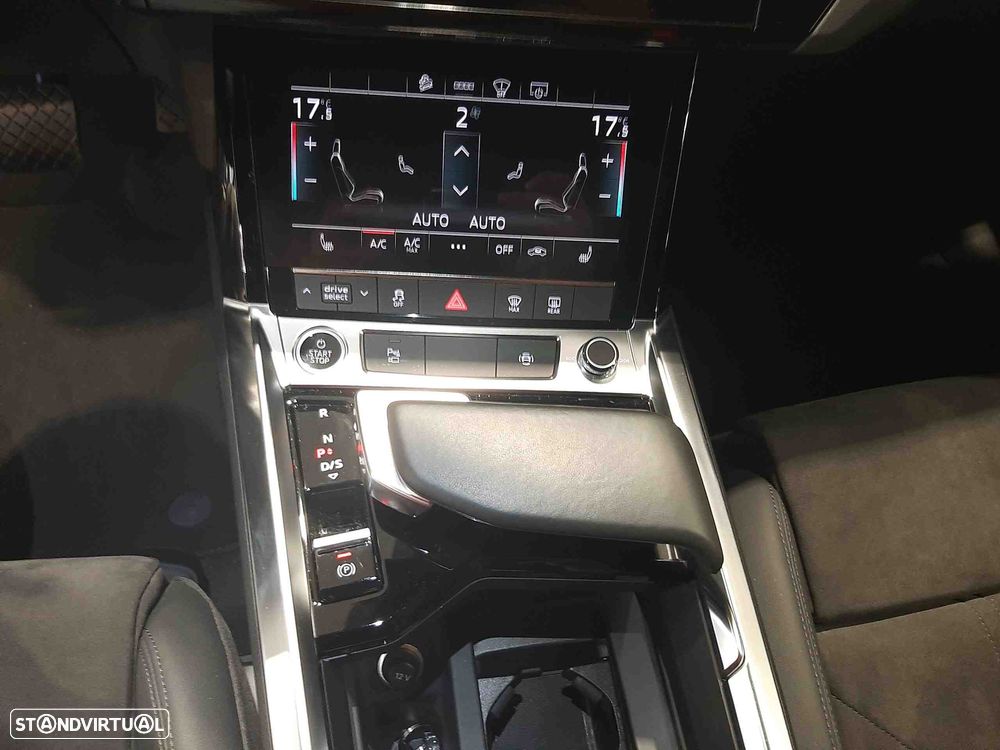 Audi e-tron 55 quattro - 15