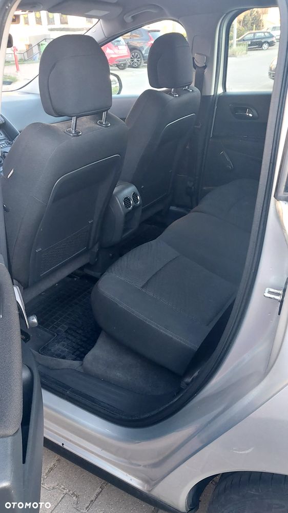 Peugeot 3008 1.6 Active - 8
