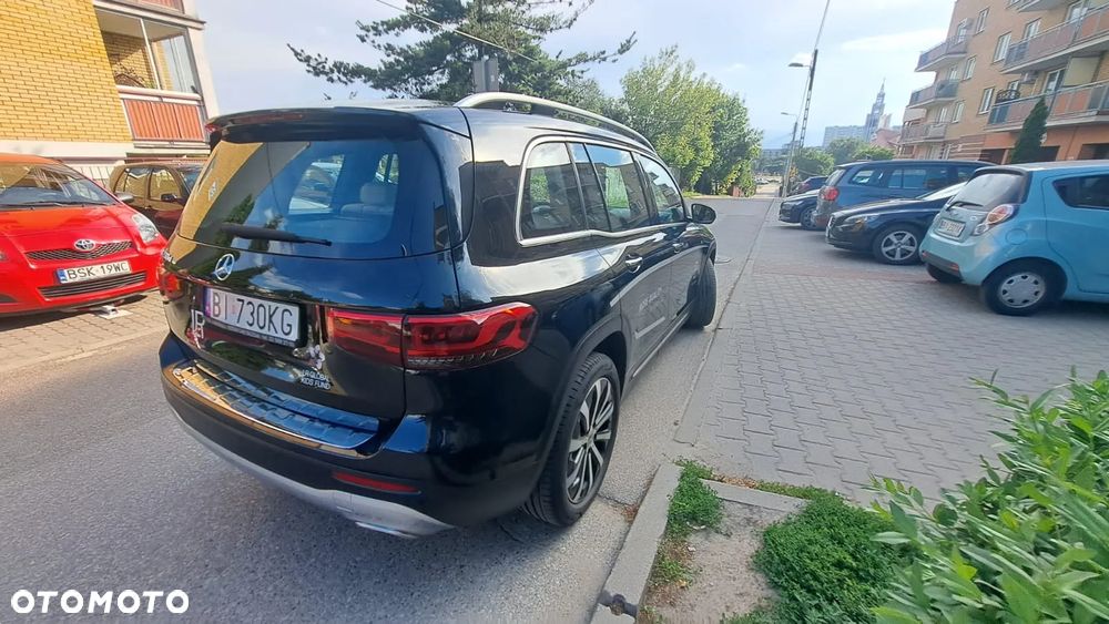 Mercedes-Benz GLB 200 d 4-Matic 8G-DCT - 3