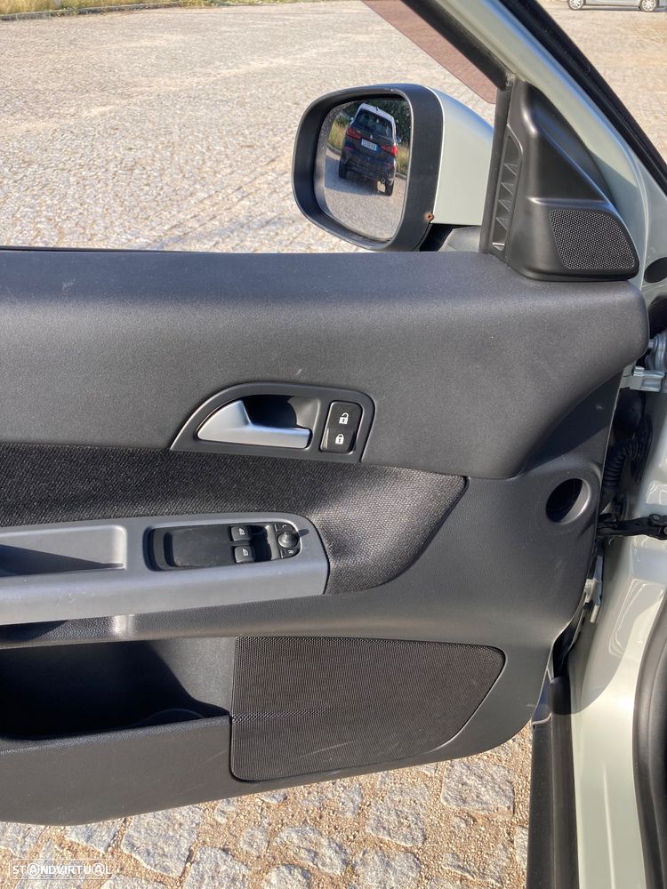 Volvo C30 1.6D DRIVe RDesign - 22
