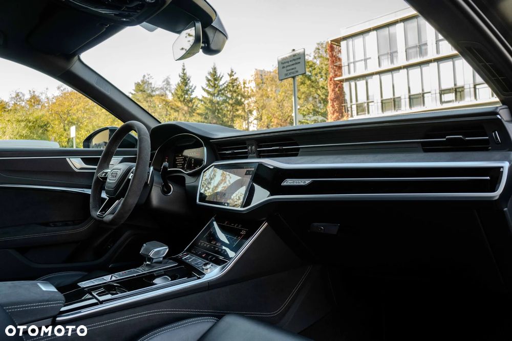 Audi RS6 Avant TFSI mHEV Quattro Performance Tiptronic - 18