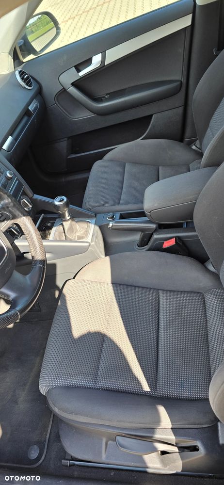 Audi A3 Sportback 2.0 TDI DPF Ambition - 9
