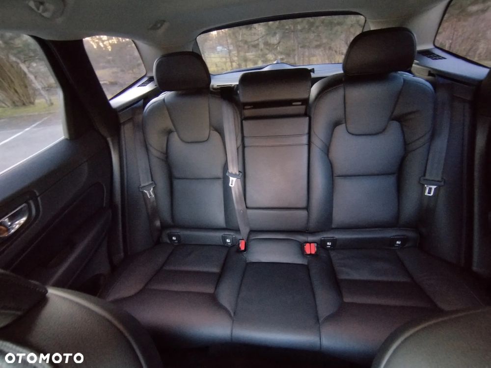 Volvo XC 60 D4 Inscription - 17