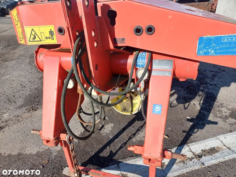 Kosiarka KUHN gmd 902, lift control,702,802,dysk,koło zębate,przekładnia kątowa,moduł,listwa,siłownik,rama,bęben,krzyżak,ślizg. - 3