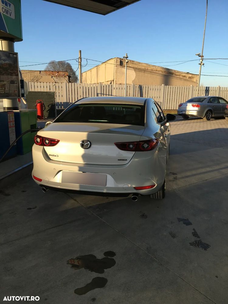 Mazda 3 - 3