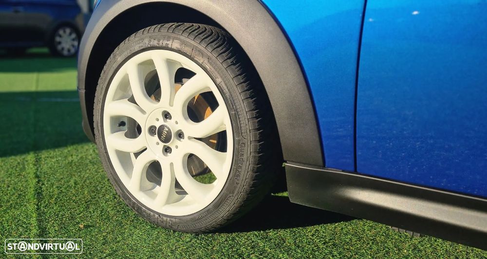 MINI 3 Portas One D - 11