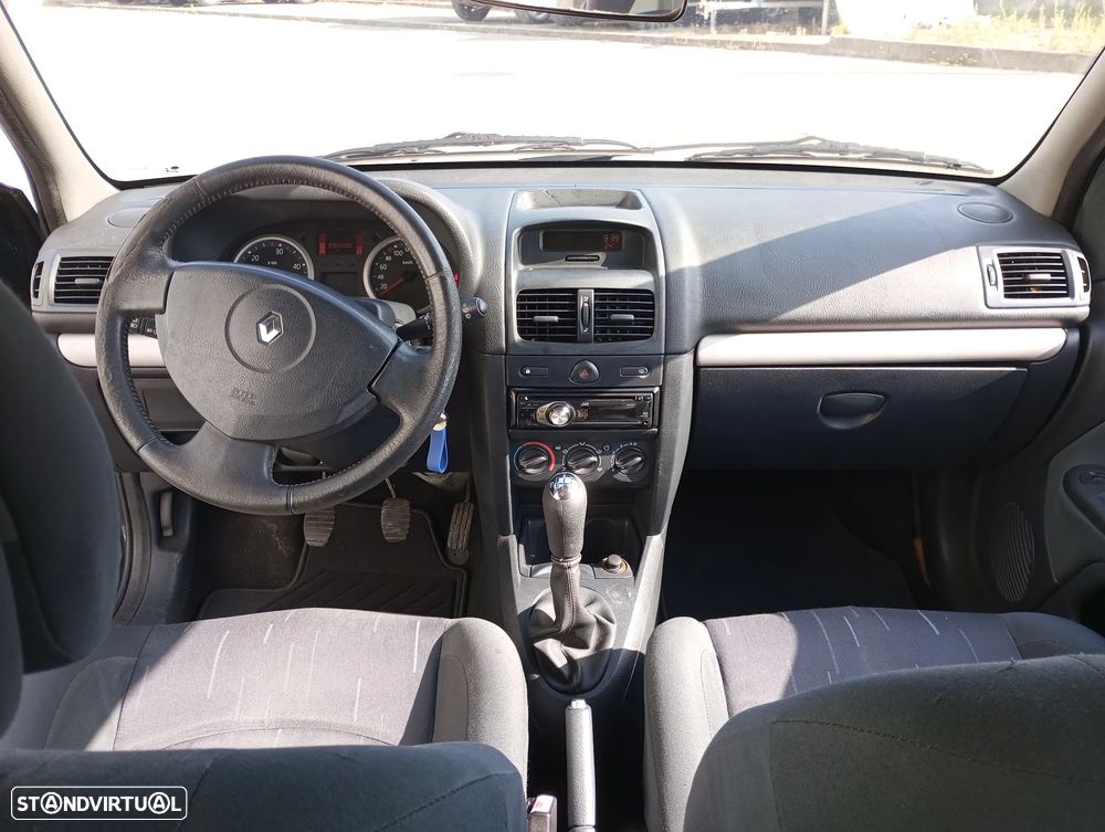 Renault Clio 1.5 dCi Dynamique Luxe - 6