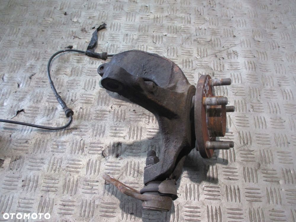 ZWROTNICA PIASTA PRAWY PRZOD FORD C-MAX Mk1 - 2