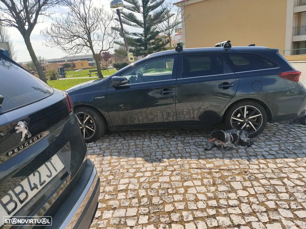 Toyota Auris Touring Sports 1.8 HSD Comfort - 2