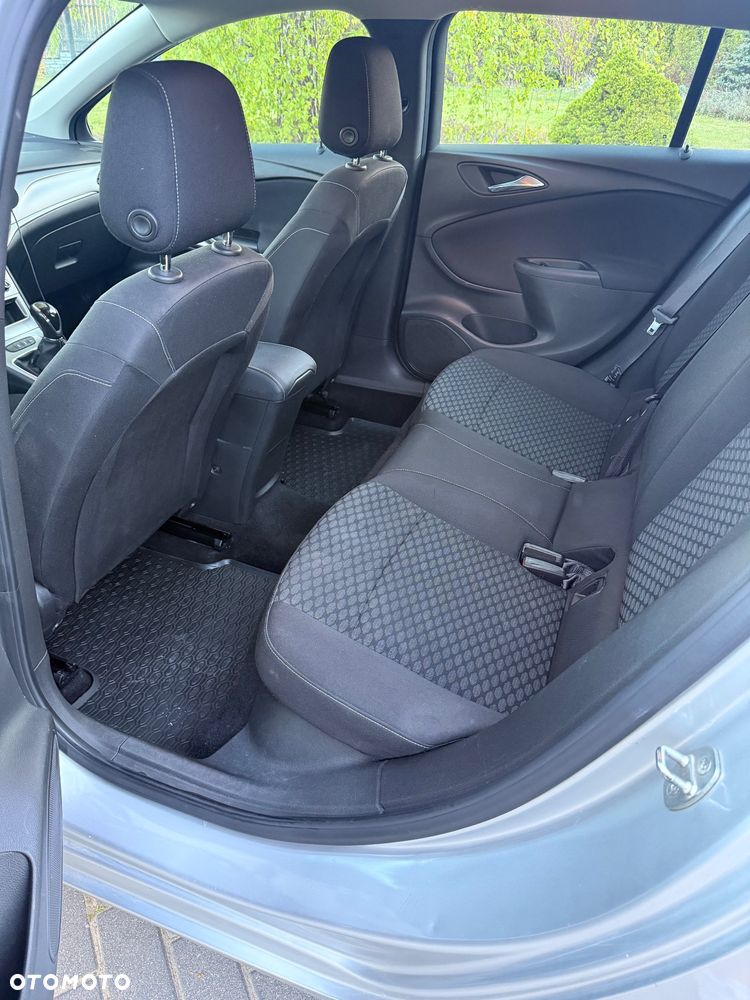 Opel Astra 1.6 CDTI 120 Lat S&S - 31