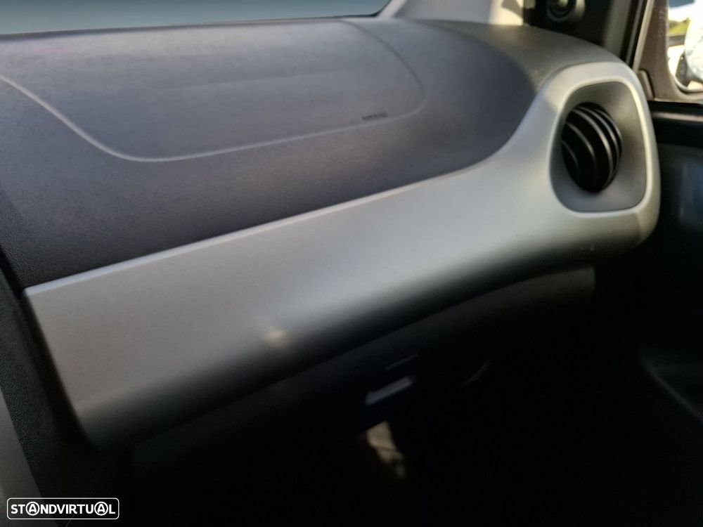 Peugeot 108 1.0 VTi Active - 16