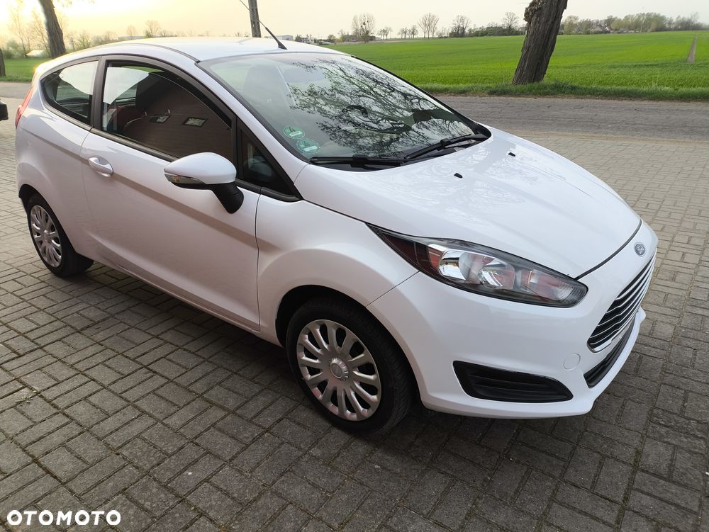 Ford Fiesta 1.5 TDCi Ambiente - 6