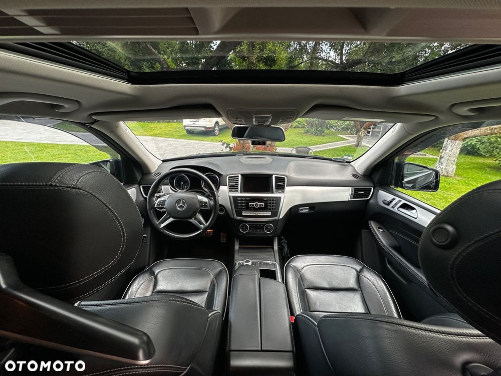 Mercedes-Benz ML 350 BlueTEC 4MATIC 7G-TRONIC - 7