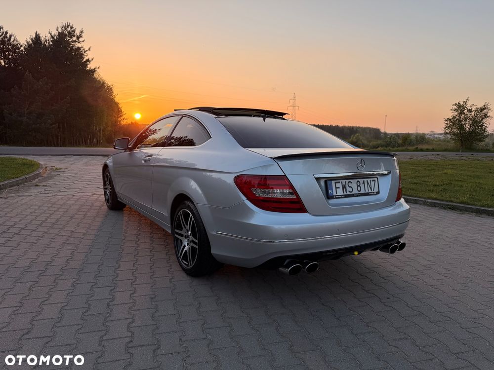 Mercedes-Benz Klasa C 180 (BlueEFFICIENCY) - 10