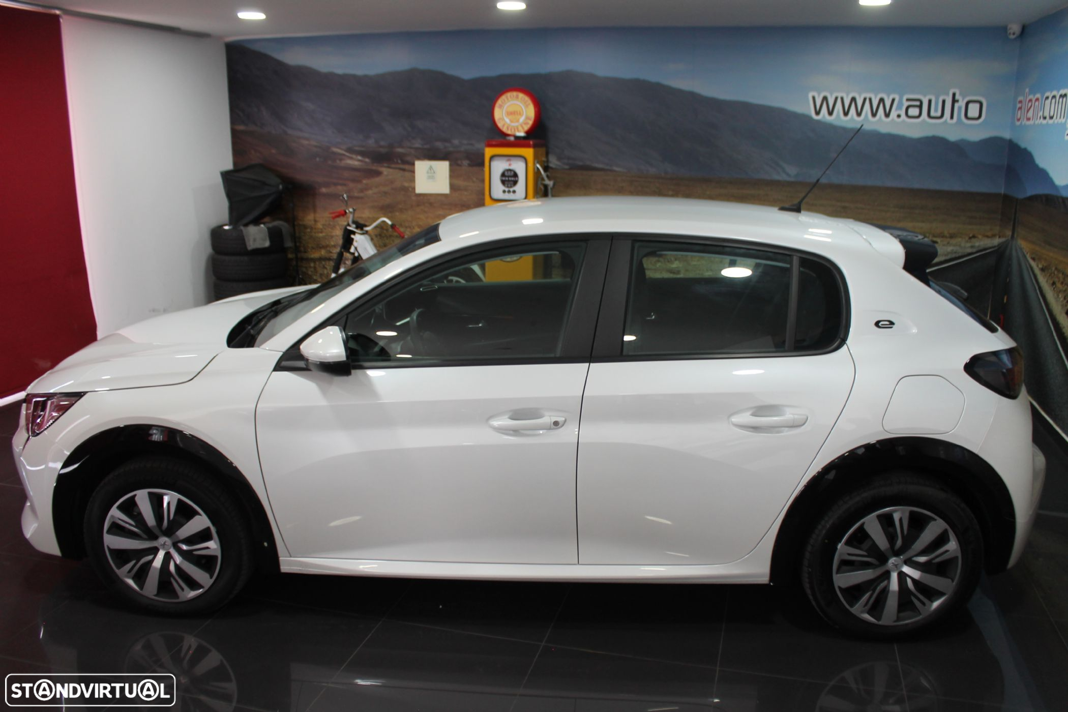 Peugeot e-208 - 6
