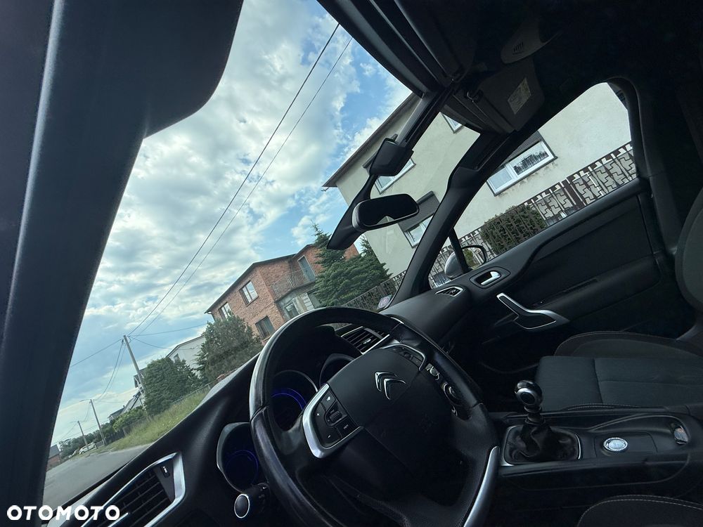 DS Automobiles DS 4 - 17