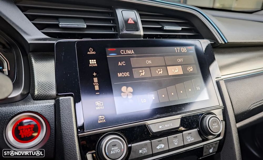 Honda Civic 1.6 i-DTEC Executive Premium 9AT - 24
