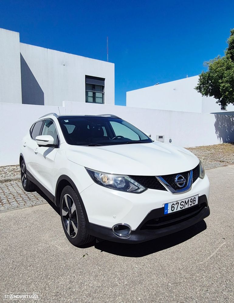 Nissan Qashqai 1.5 dCi N-Connecta 18 - 2