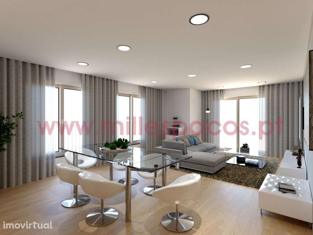 T3 Novo com parqueamento - Grande imagem: 2/11