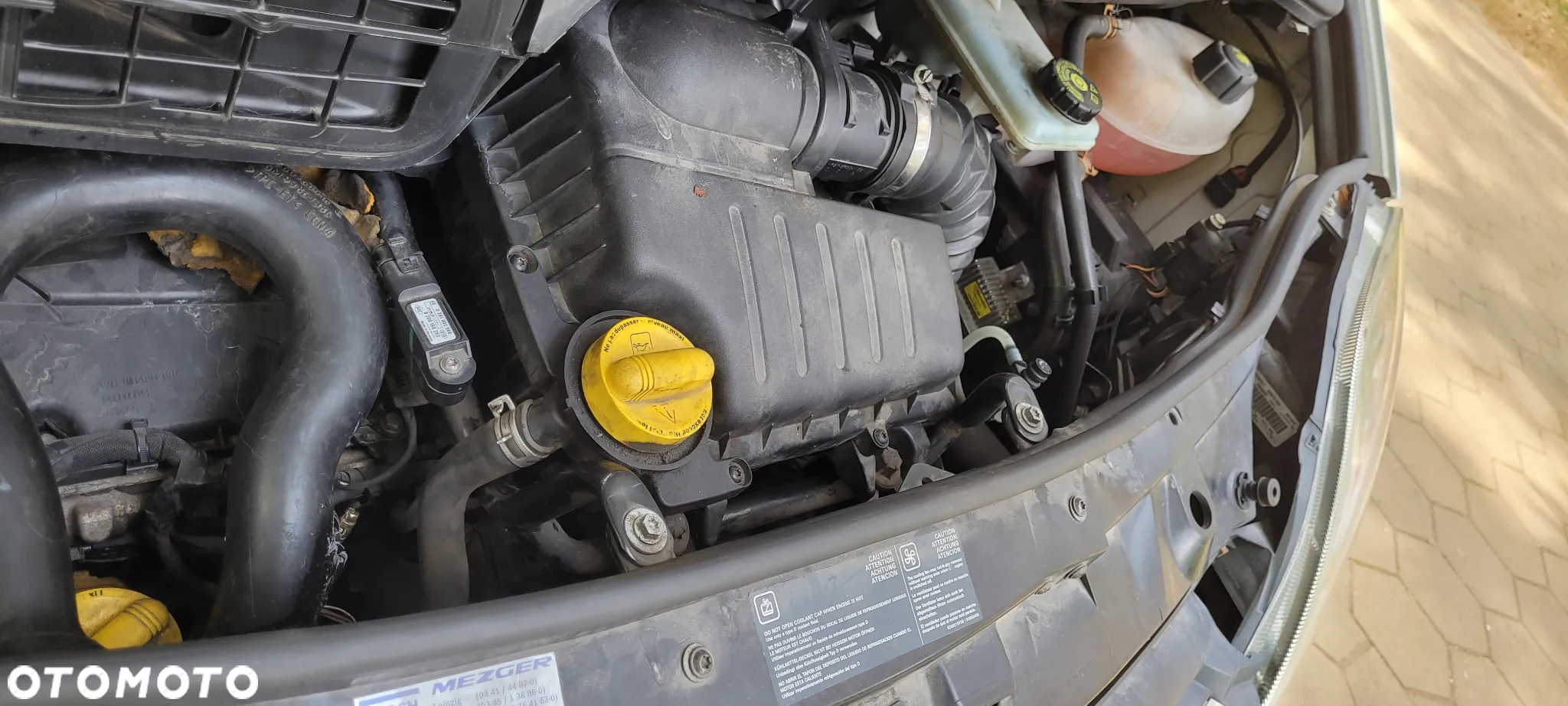 Opel Vivaro - 14