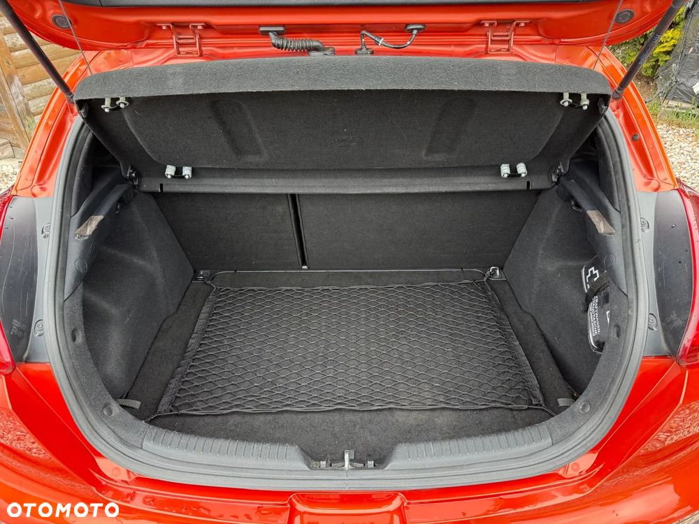 Kia Ceed 1.6 GDI DCT Spirit - 25