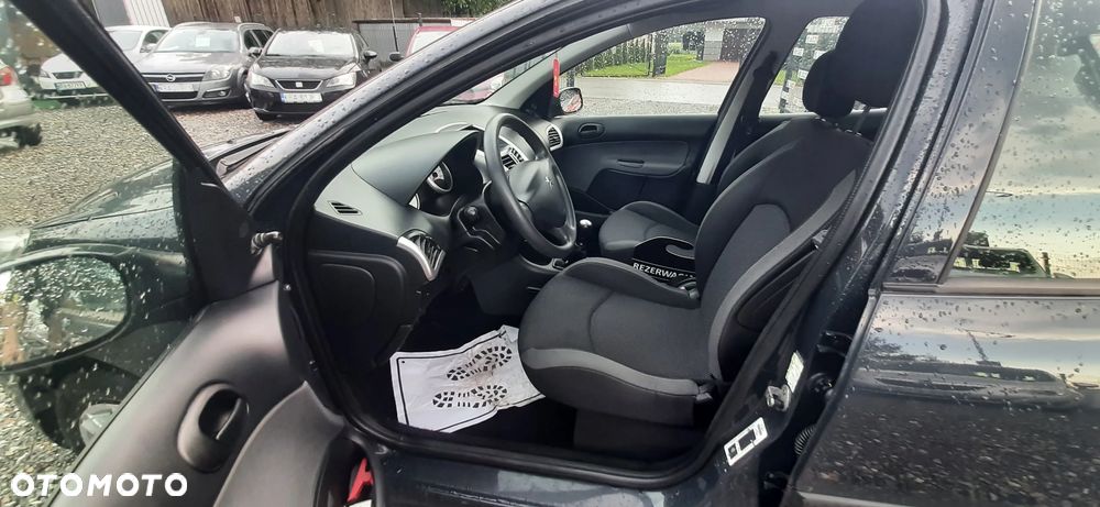 Peugeot 206 plus - 25
