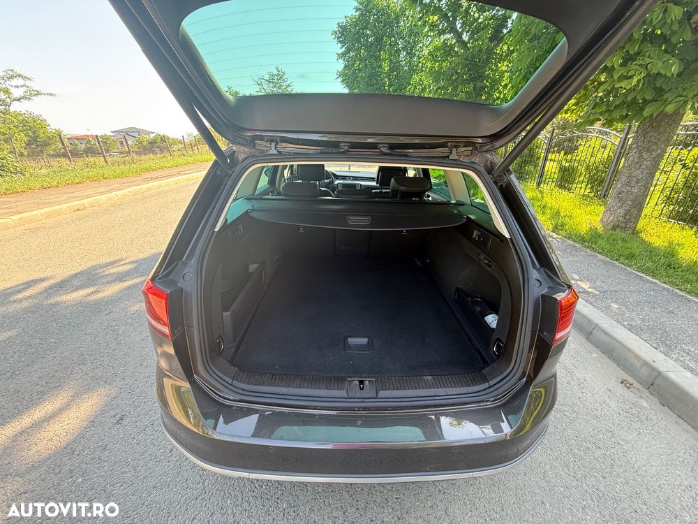 Volkswagen Passat - 5