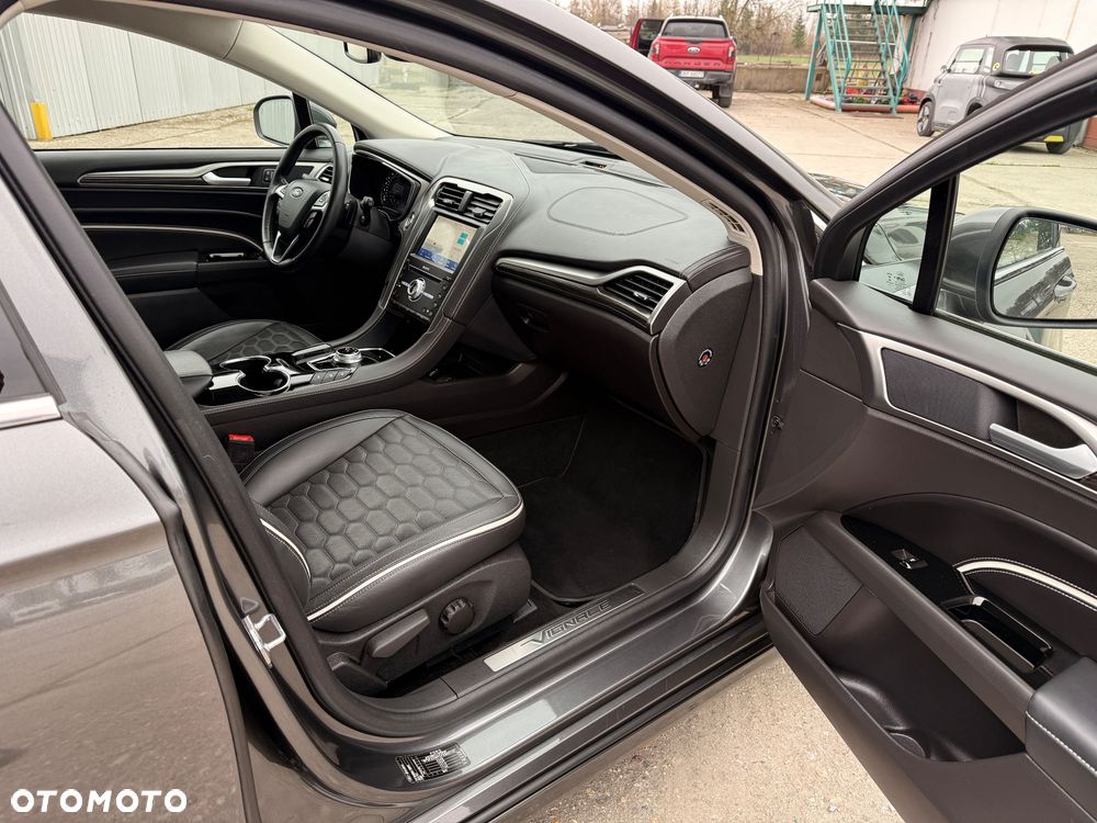 Ford Mondeo 2.0 EcoBlue VIGNALE - 16