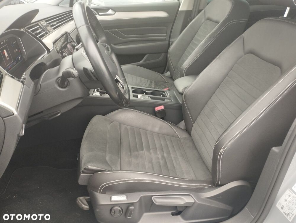 Volkswagen Passat - 9
