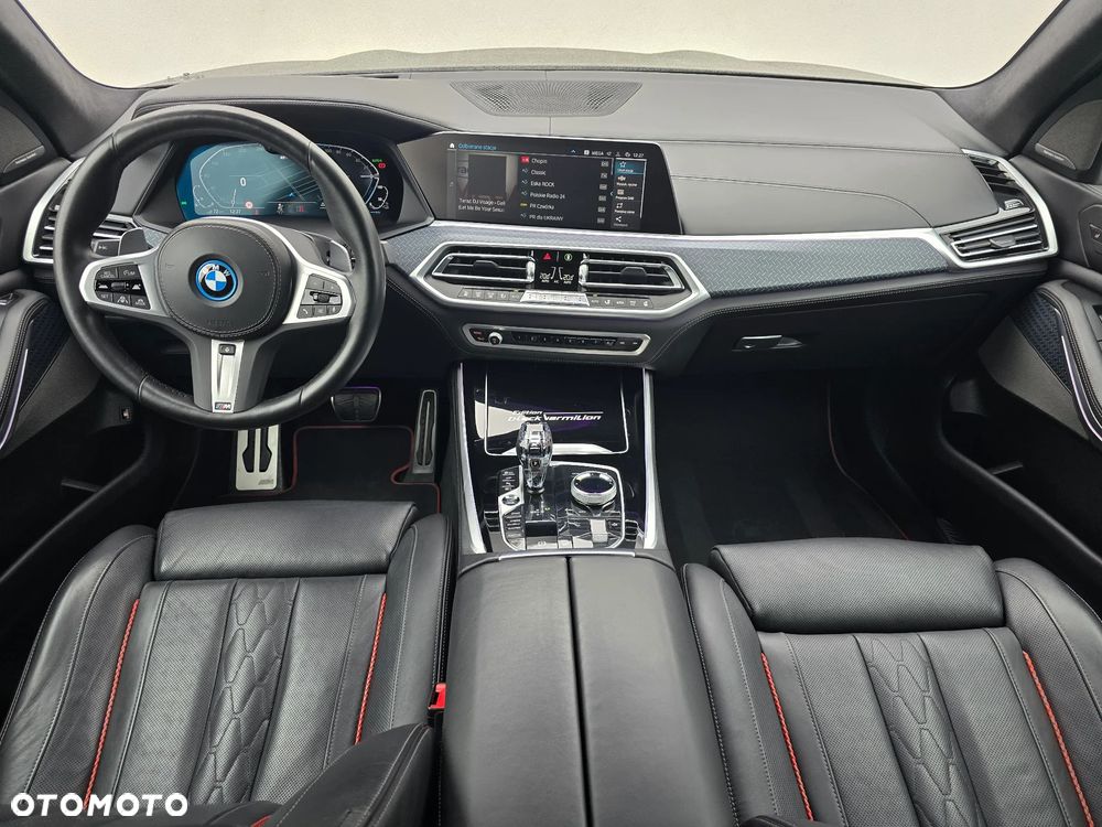BMW X5 xDrive45e - 12