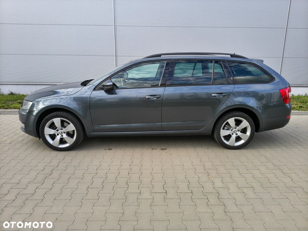Skoda Octavia - 2