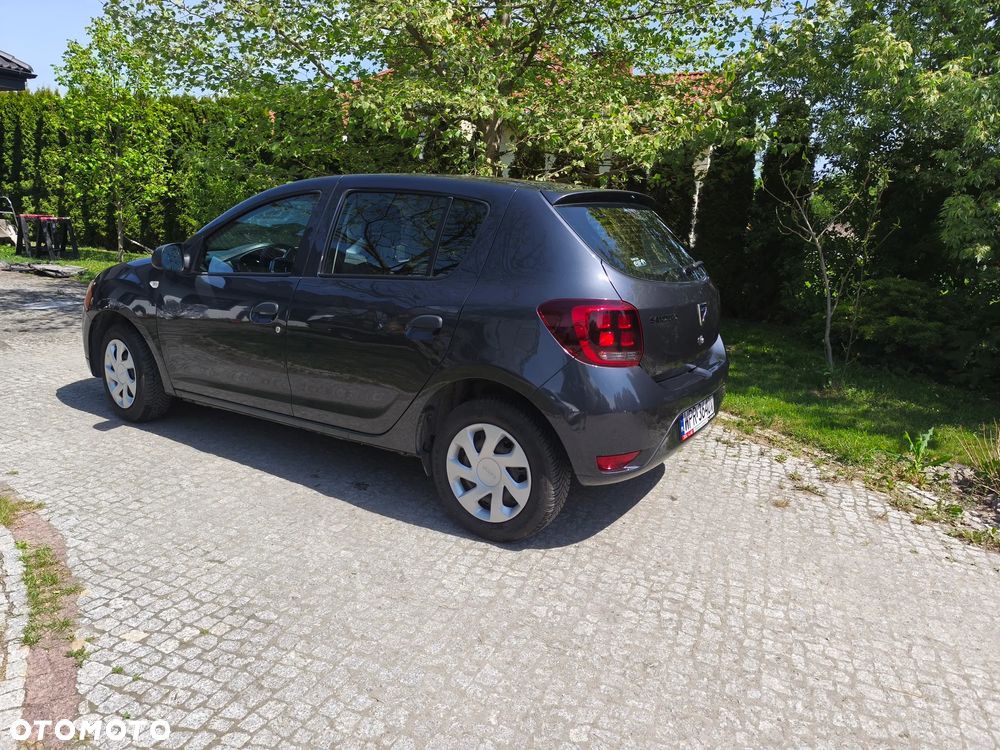 Dacia Sandero - 6
