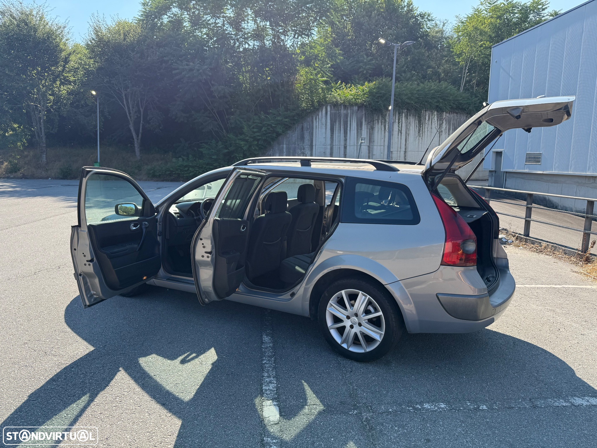 Renault Mégane Break 1.5 dCi Dynamique - 4