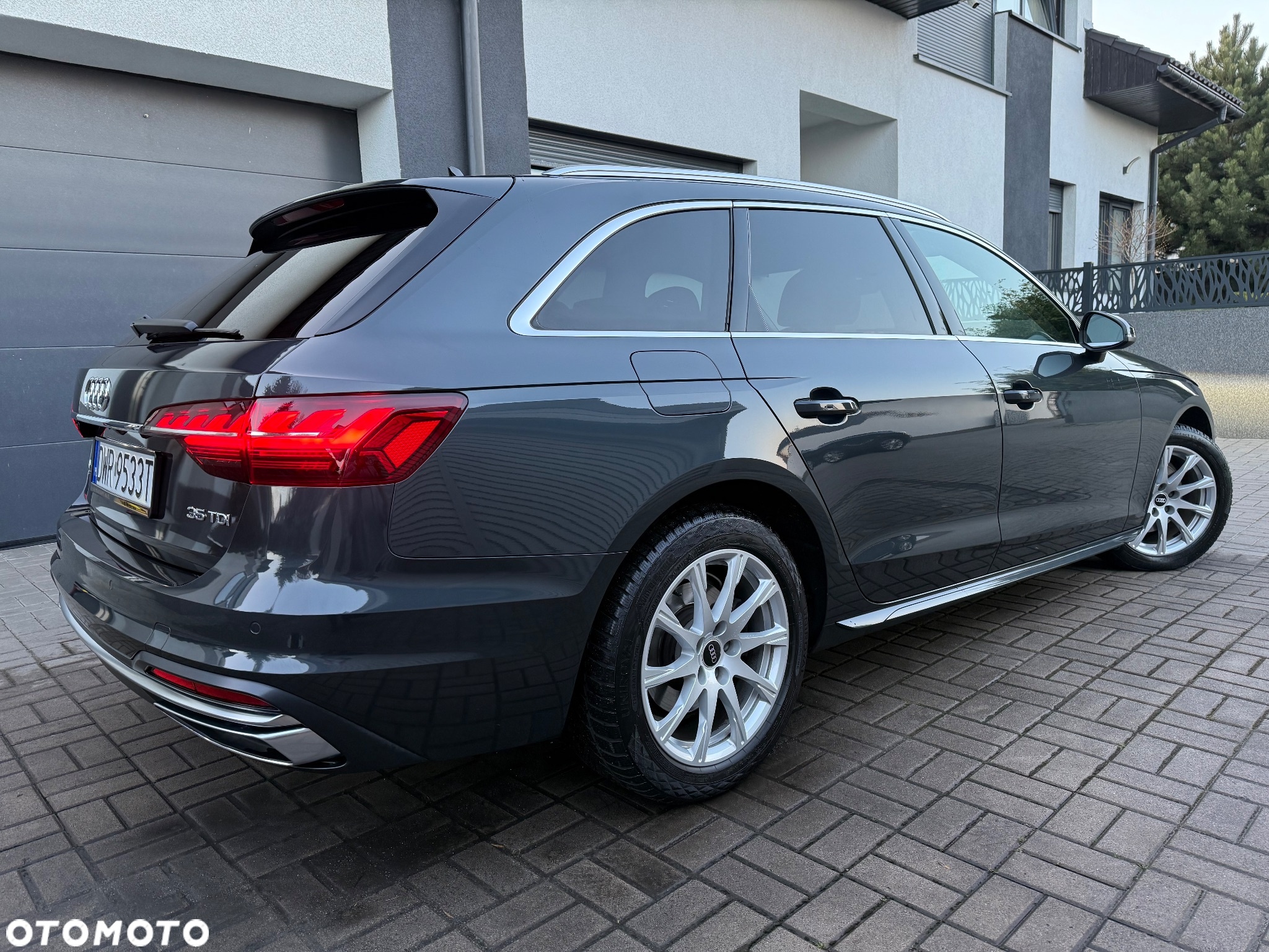 Audi A4 Avant 35 TDI S tronic S line - 3