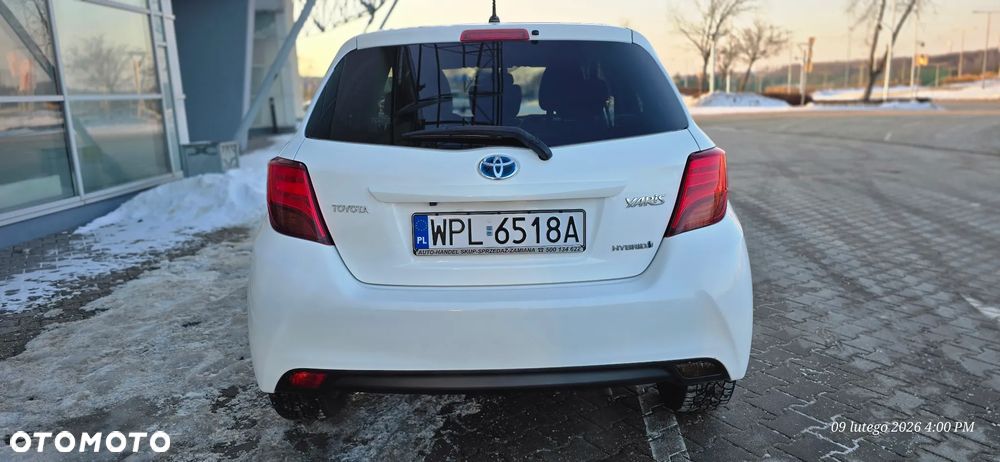 Toyota Yaris 1.5 VVT-i Lounge - 10