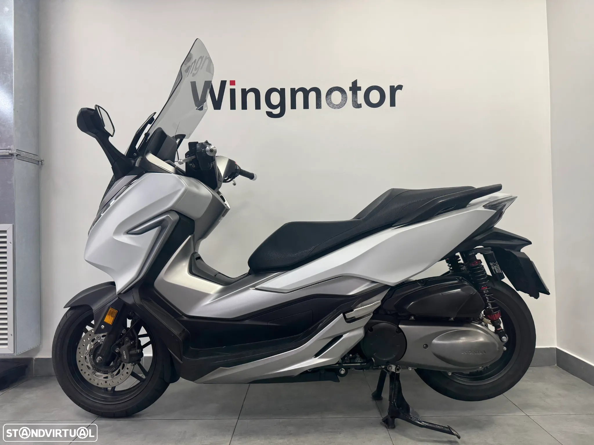 Honda Forza 300 - 2