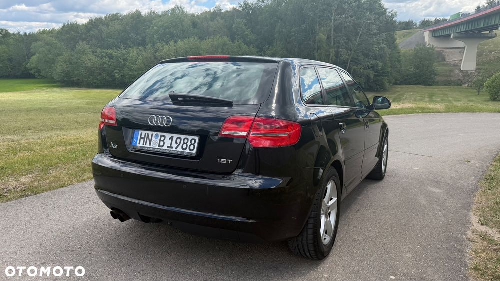Audi A3 Sportback 1.8 TFSI Ambition - 24