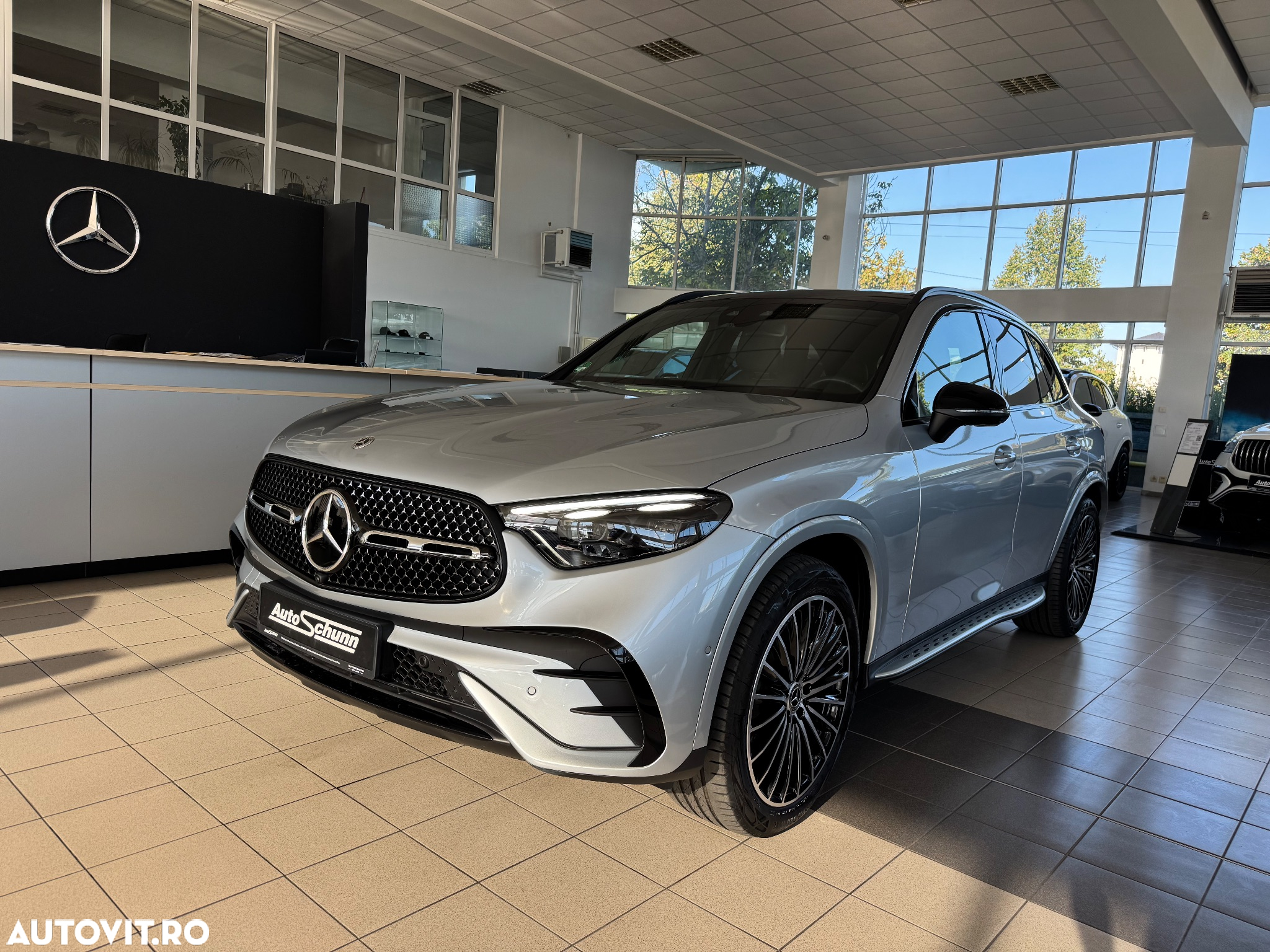 Mercedes-Benz GLC 200 4Matic 9G-TRONIC AMG Line Advanced - 2