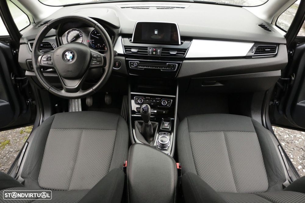 BMW 216 Active Tourer d Advantage - 27