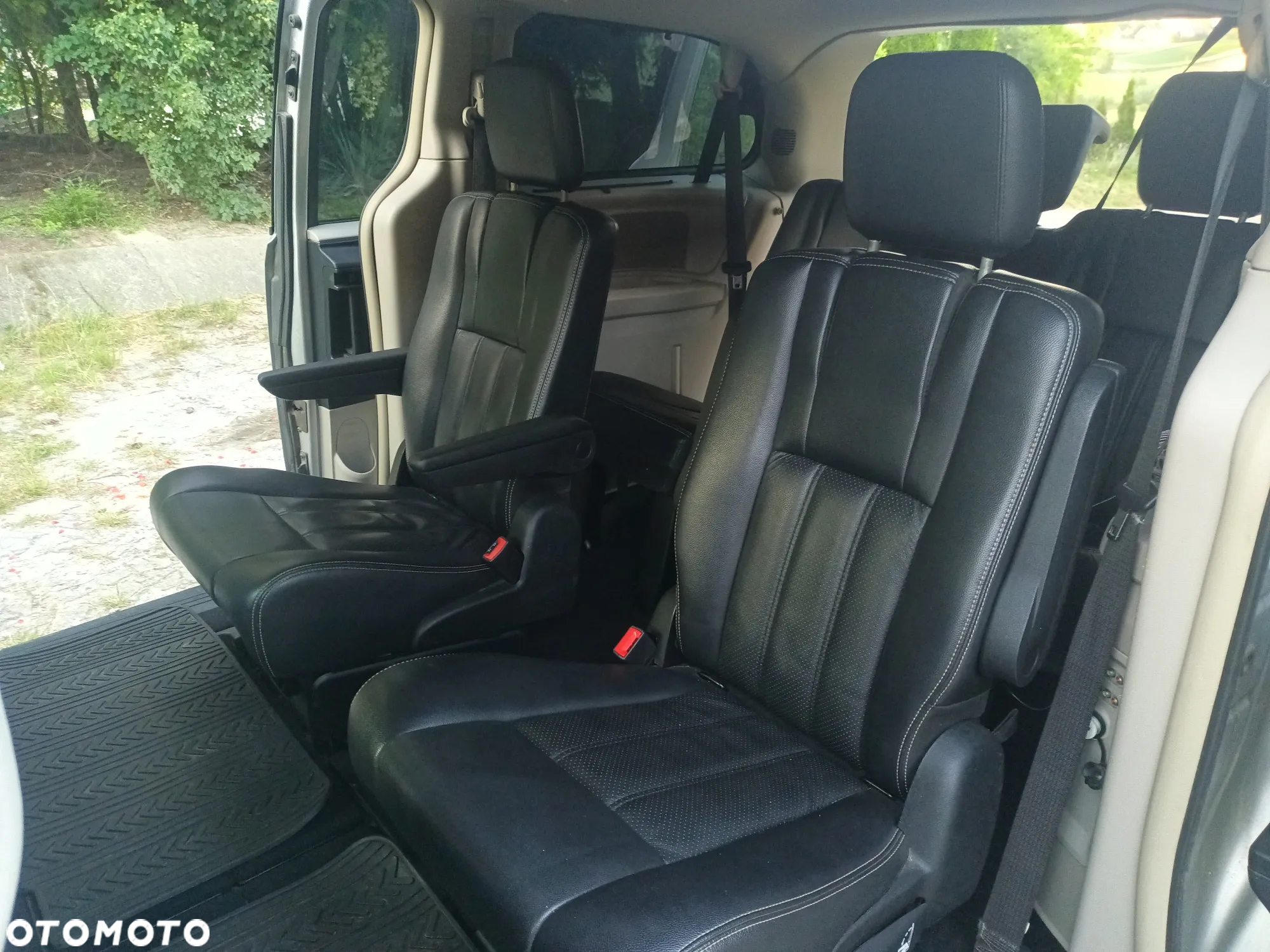 Lancia Voyager 2.8CRD Gold - 6
