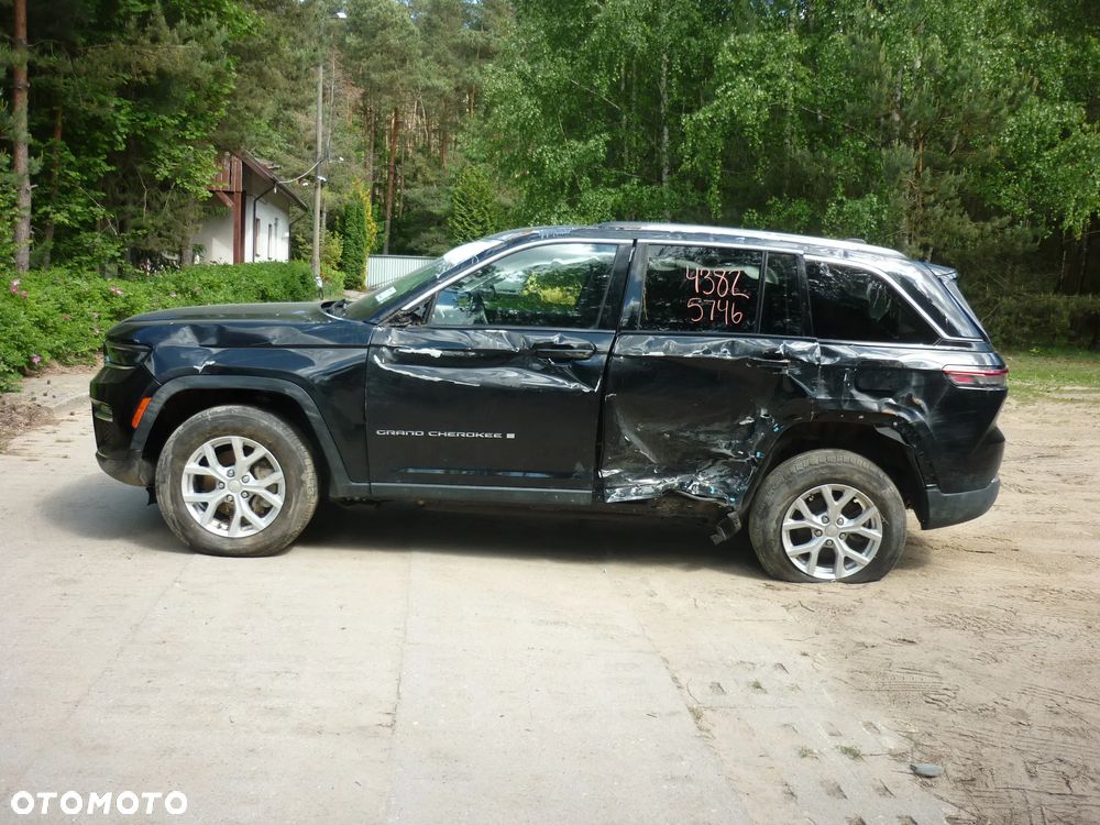 Jeep Grand Cherokee - 2
