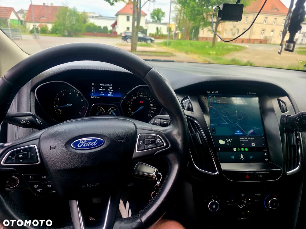 Ford Focus 1.6 Trend - 11